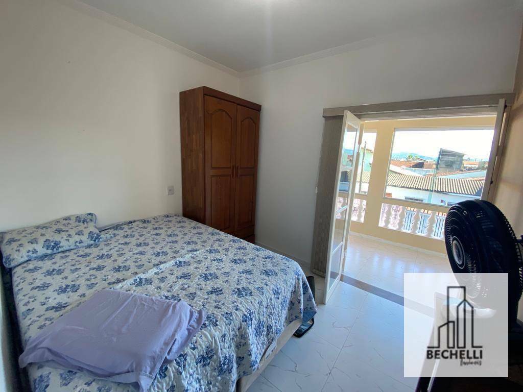 Casa à venda com 4 quartos, 223m² - Foto 18