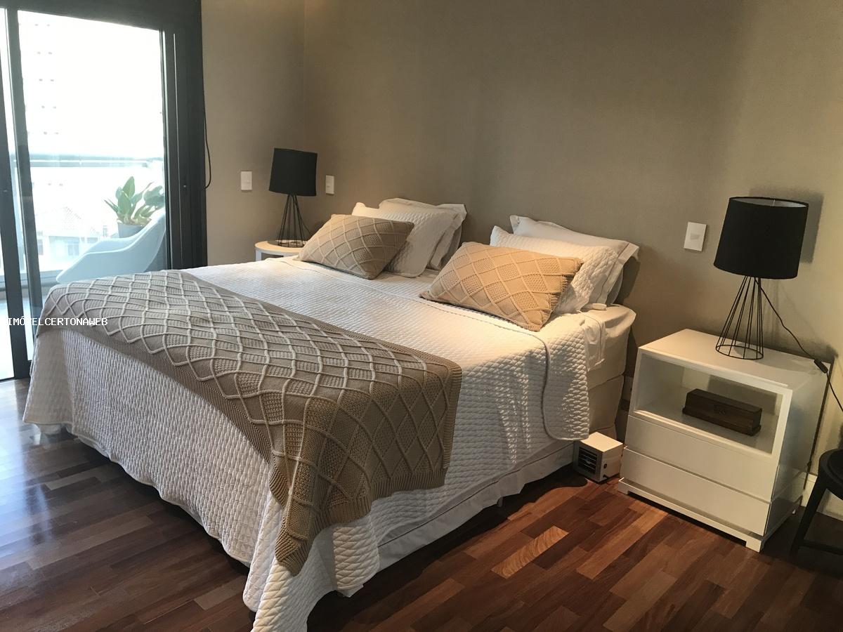 Apartamento à venda com 3 quartos, 323m² - Foto 16