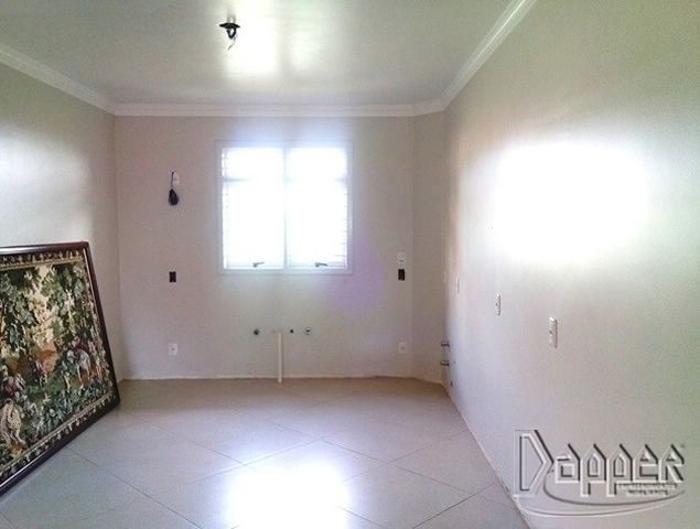 Casa à venda com 4 quartos, 280m² - Foto 6