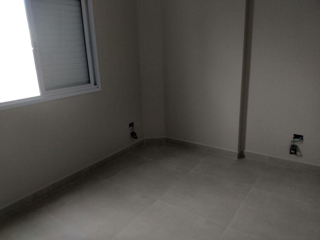 Apartamento à venda com 2 quartos, 71m² - Foto 21