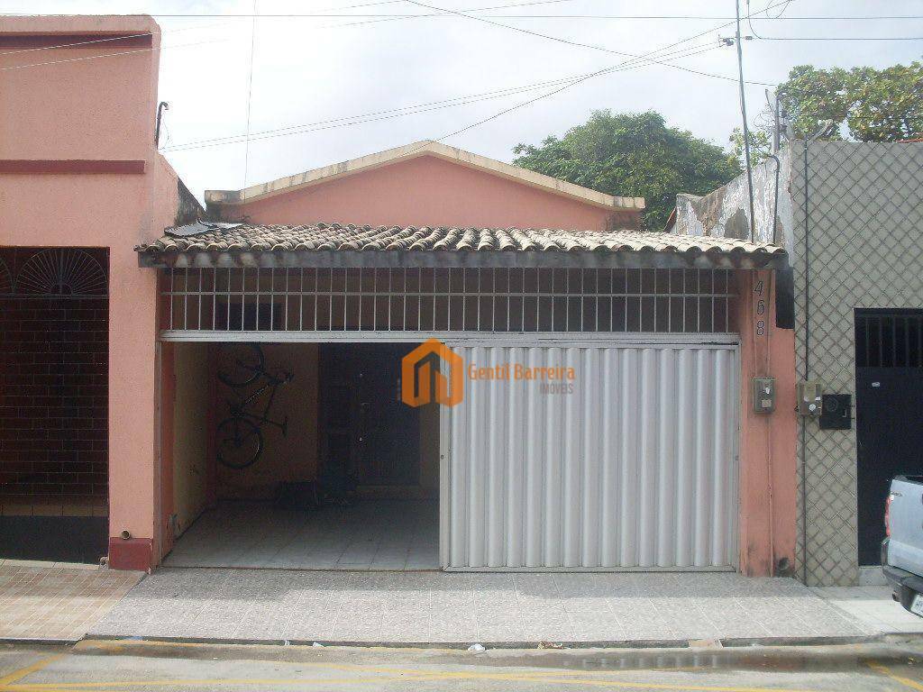 Casa de Condomínio à venda com 4 quartos, 275m² - Foto 4