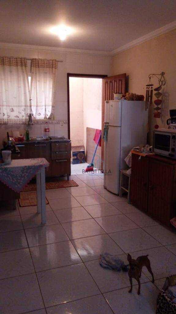 Apartamento à venda com 2 quartos, 40m² - Foto 6