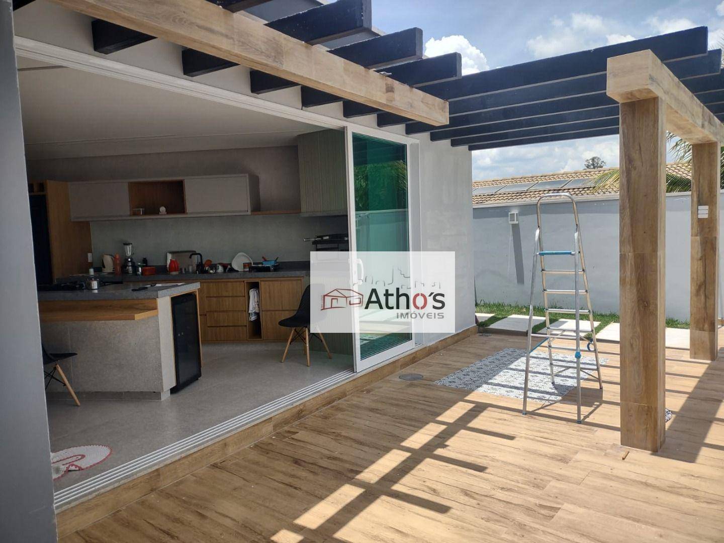 Sobrado à venda com 4 quartos, 302m² - Foto 47