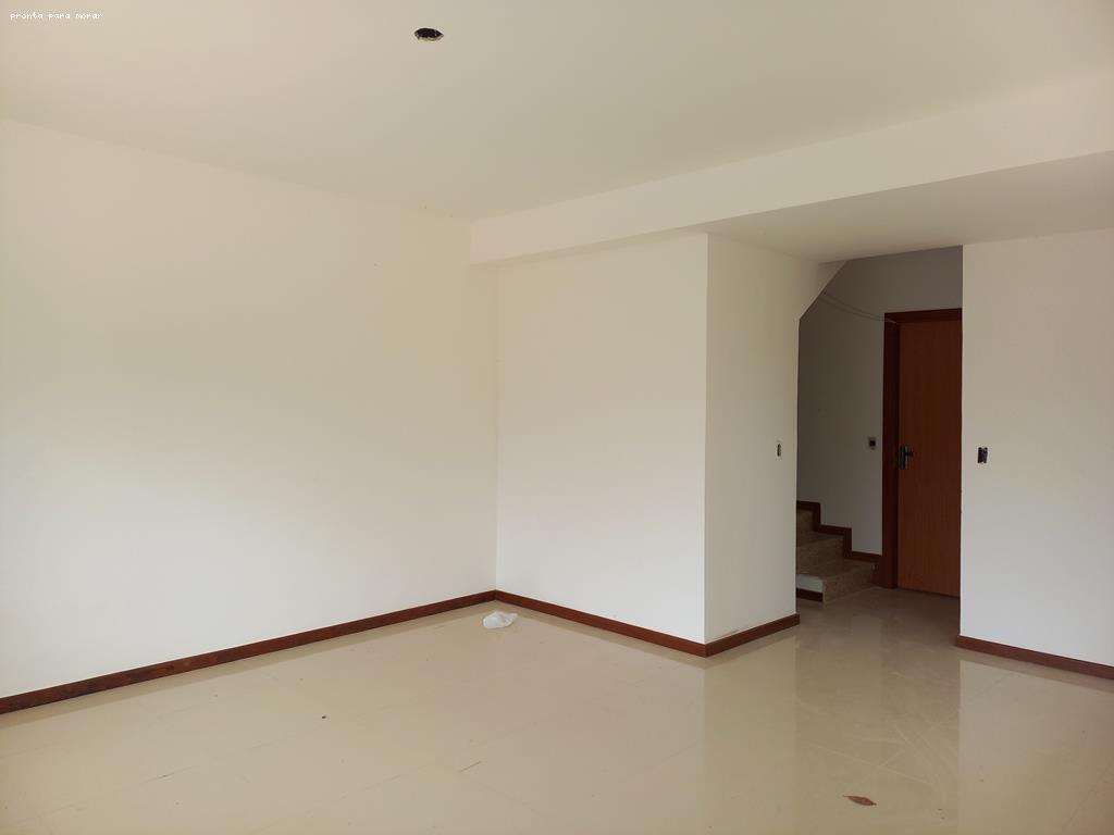 Casa à venda com 3 quartos, 375m² - Foto 4