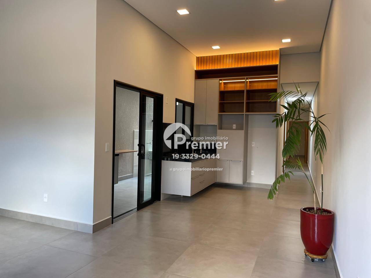 Casa à venda com 3 quartos, 95m² - Foto 4