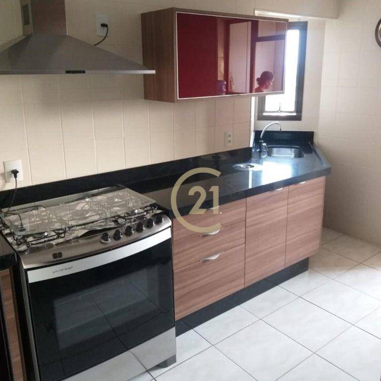 Apartamento à venda com 3 quartos, 217m² - Foto 11