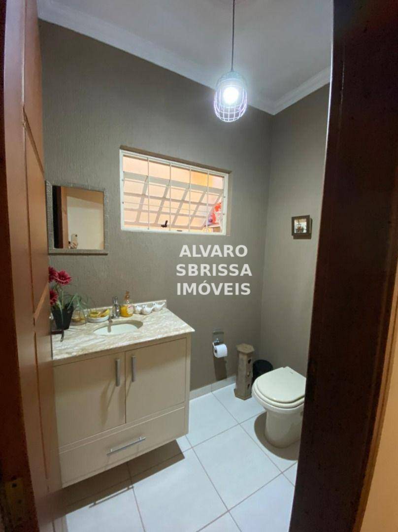 Casa à venda com 2 quartos, 176m² - Foto 13