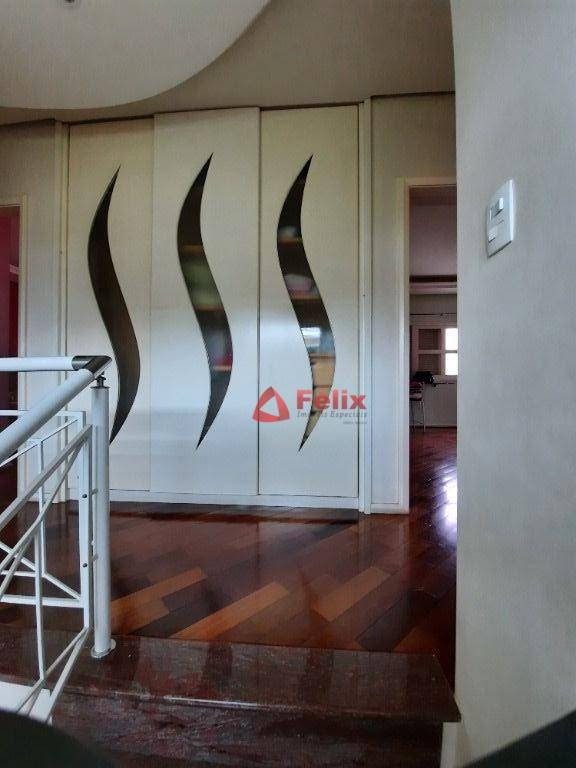 Sobrado à venda com 5 quartos, 393m² - Foto 10