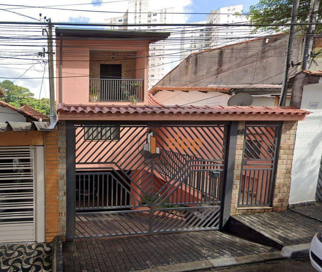 Sobrado à venda com 3 quartos, 256m² - Foto 1