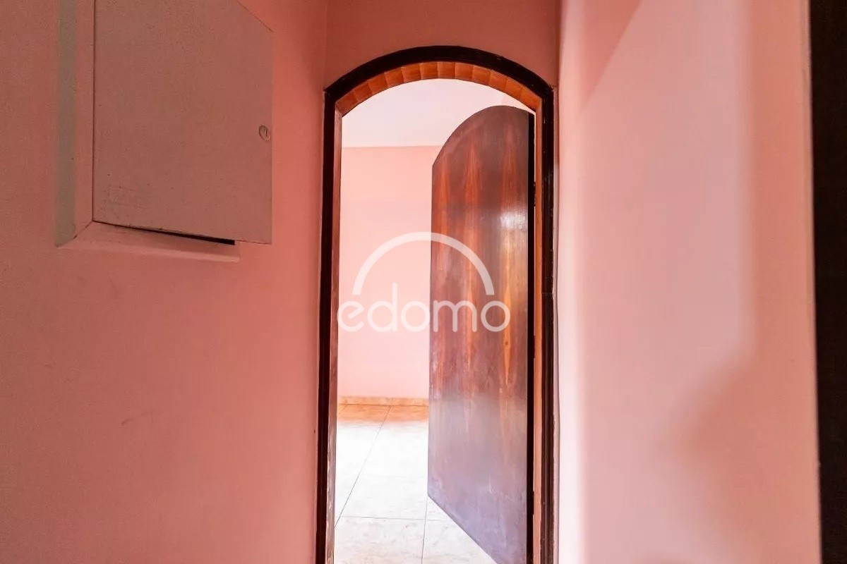 Casa para alugar com 4 quartos, 145m² - Foto 7