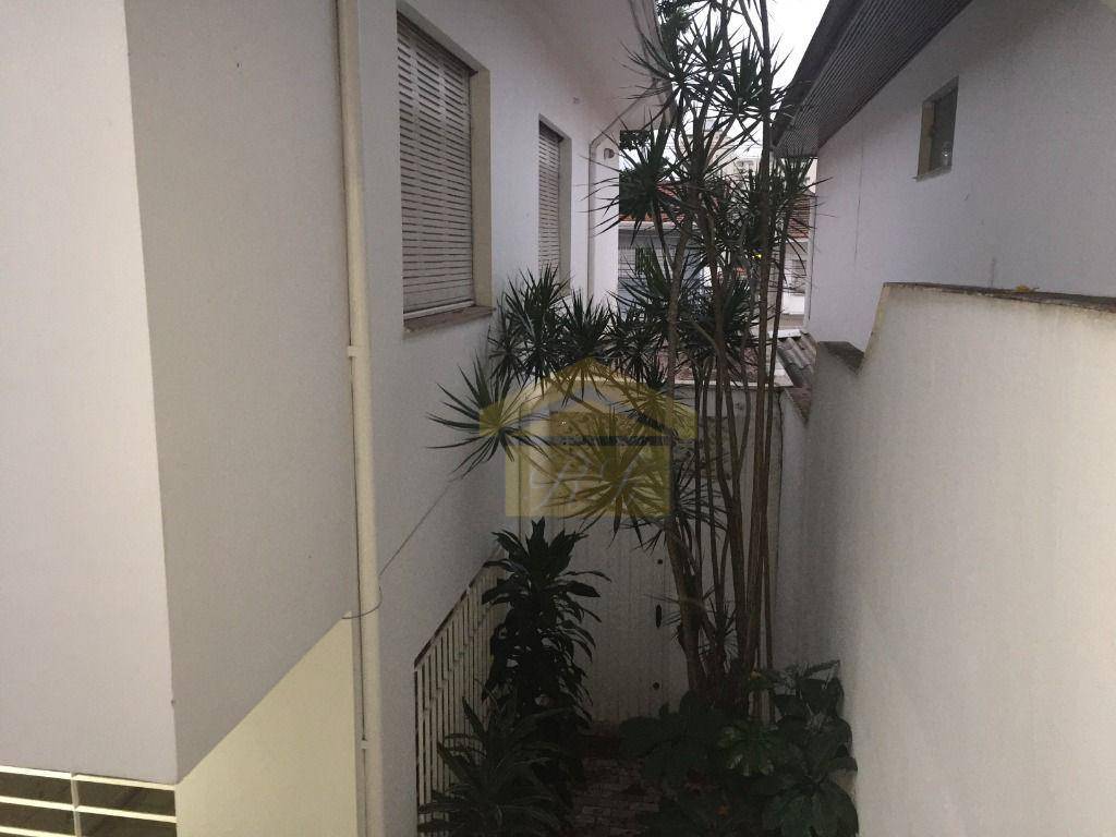 Casa para alugar com 3 quartos, 170m² - Foto 13