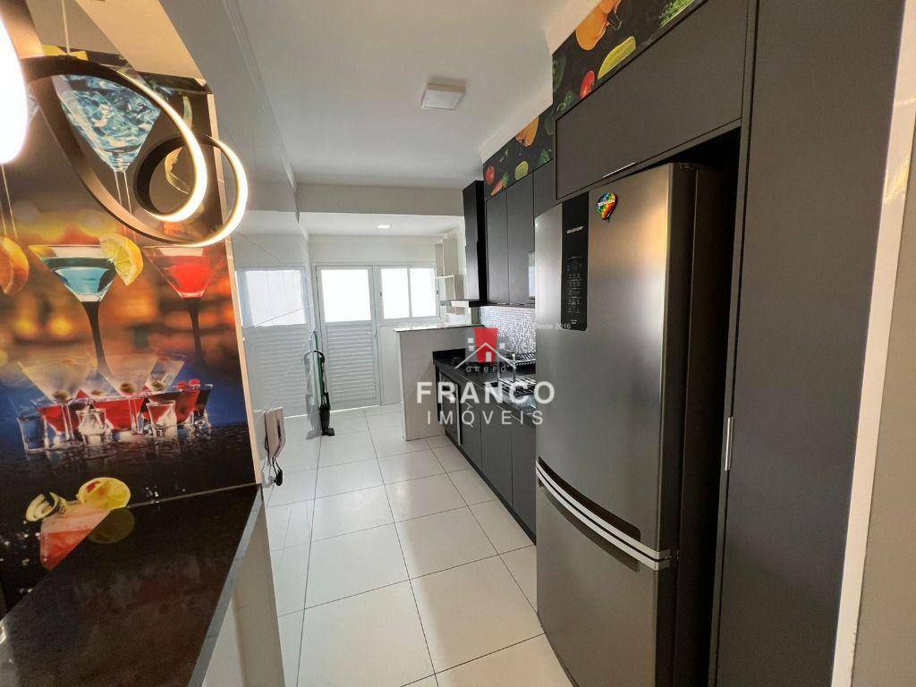 Apartamento à venda com 2 quartos, 90m² - Foto 6