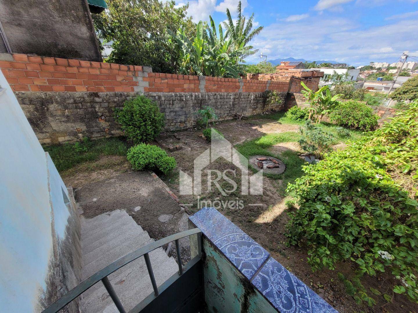 Casa à venda com 3 quartos, 60m² - Foto 9