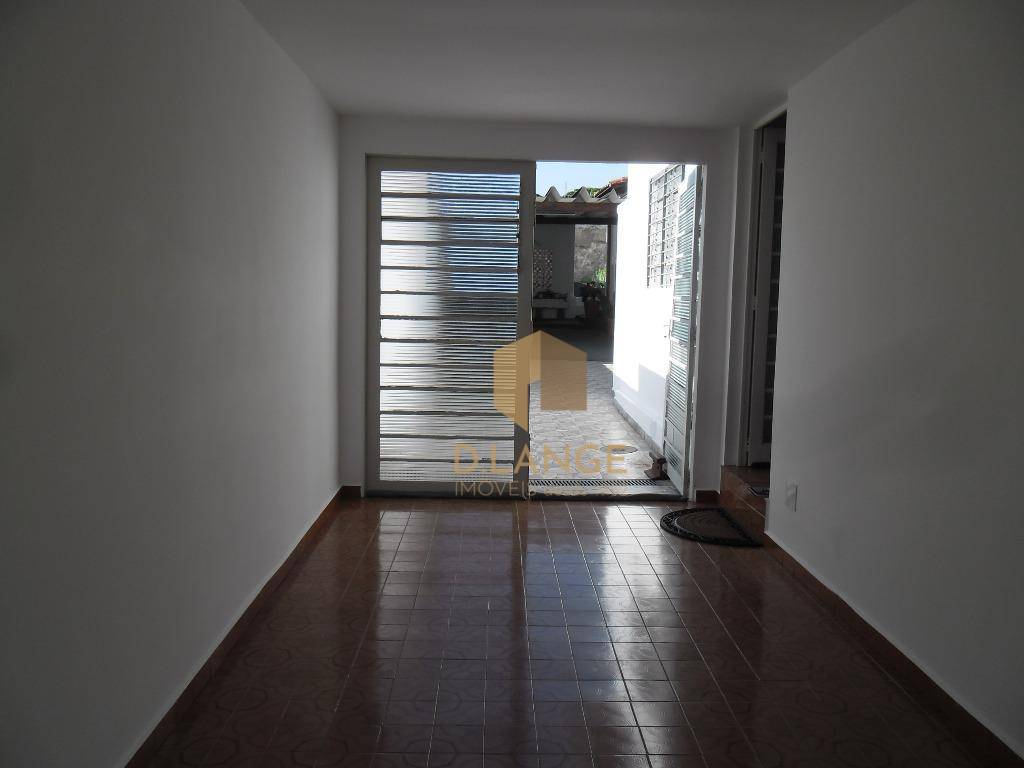 Casa à venda com 2 quartos, 161m² - Foto 5