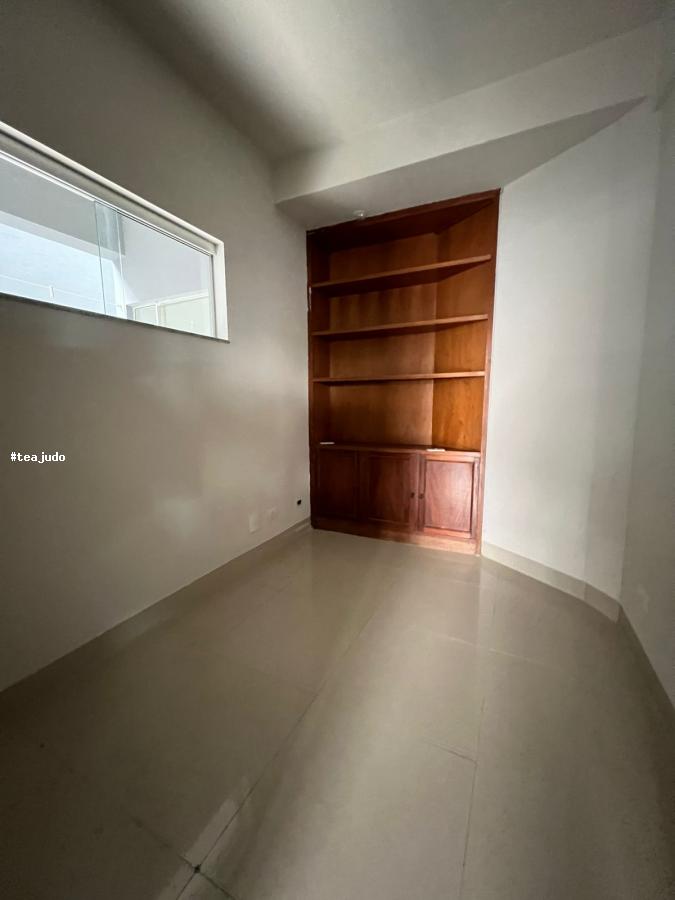 Casa à venda com 4 quartos, 250m² - Foto 6