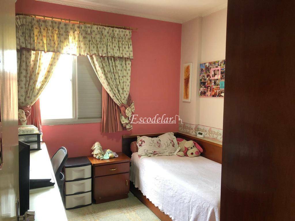 Apartamento à venda com 3 quartos, 105m² - Foto 19