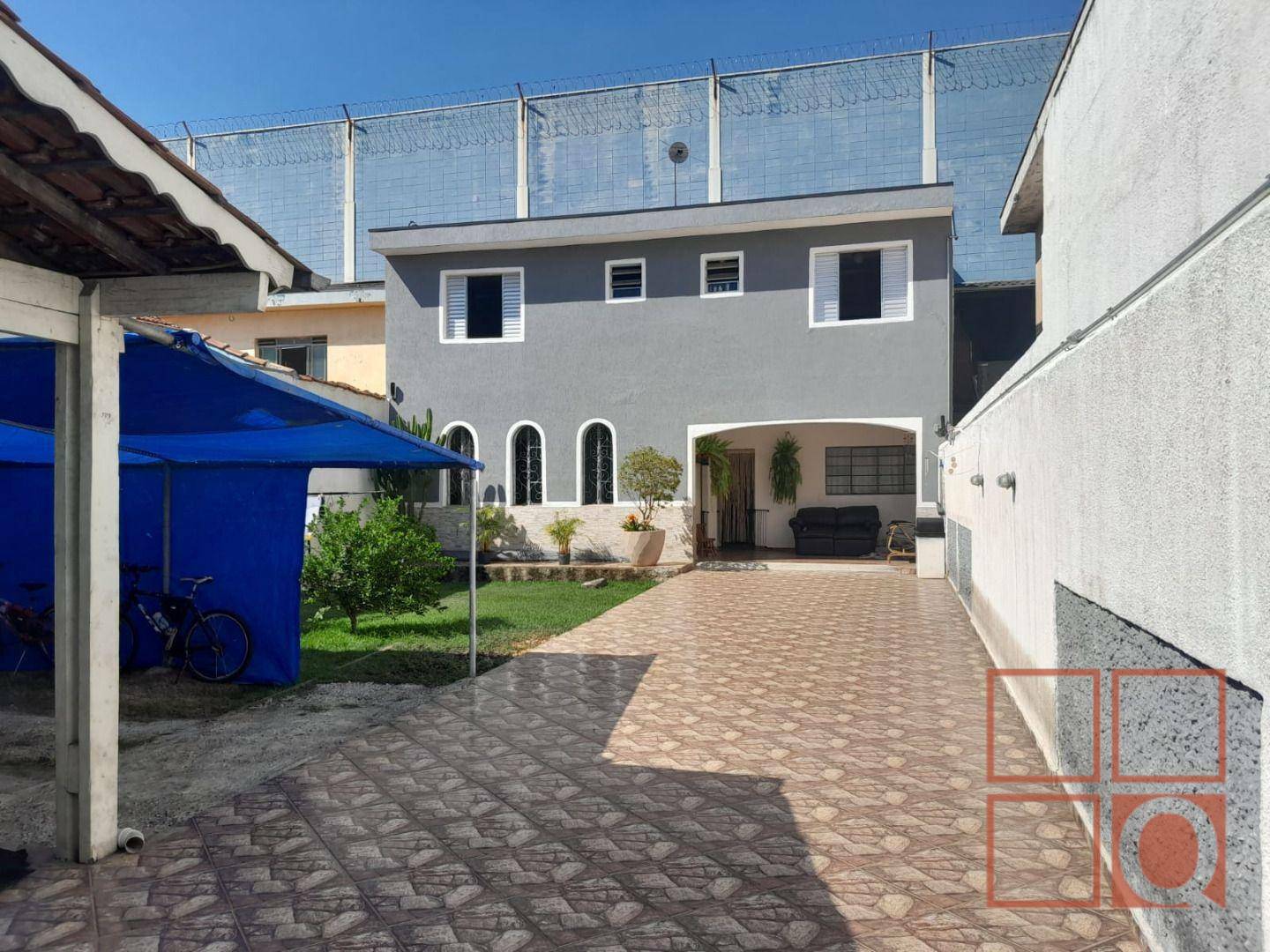 Casa de Condomínio à venda com 4 quartos, 250m² - Foto 11