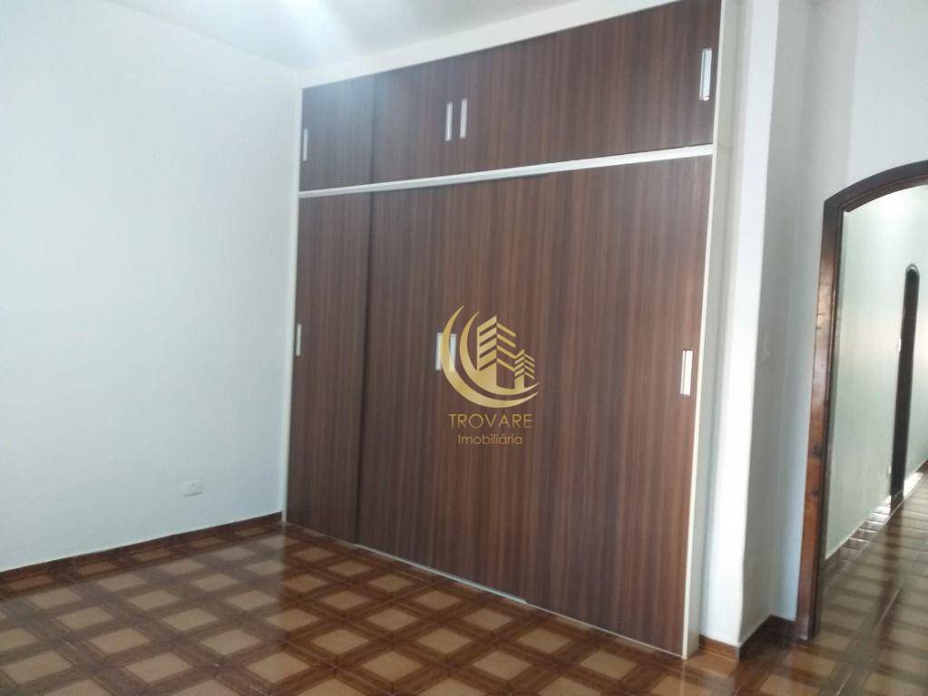 Casa à venda com 3 quartos, 216m² - Foto 20