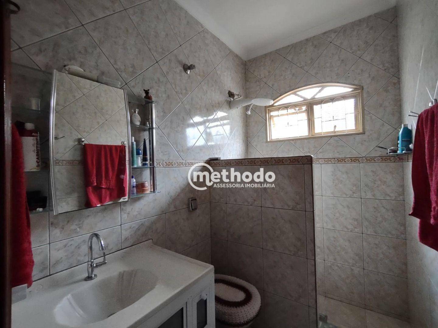 Casa à venda com 4 quartos, 158m² - Foto 14