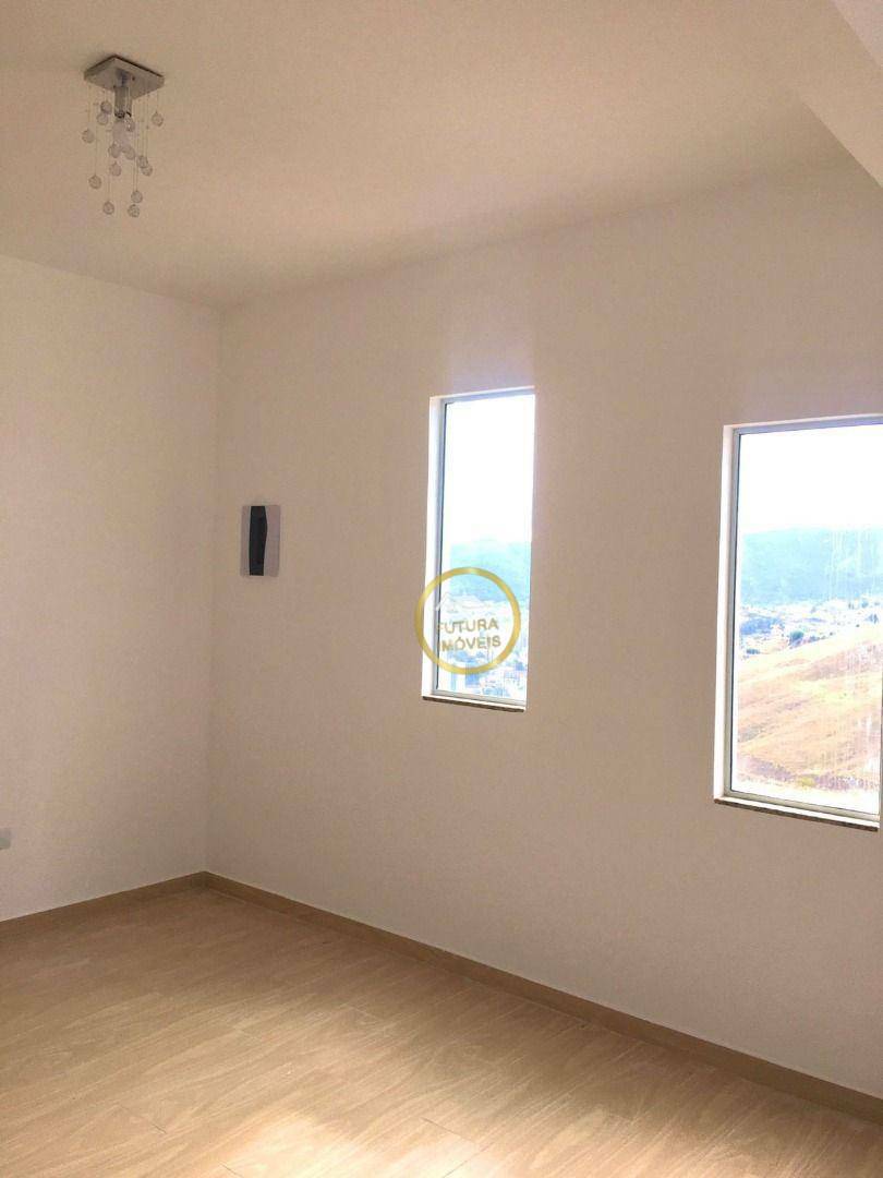 Casa à venda com 2 quartos, 200m² - Foto 10