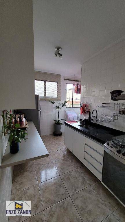 Apartamento à venda com 2 quartos, 55m² - Foto 5