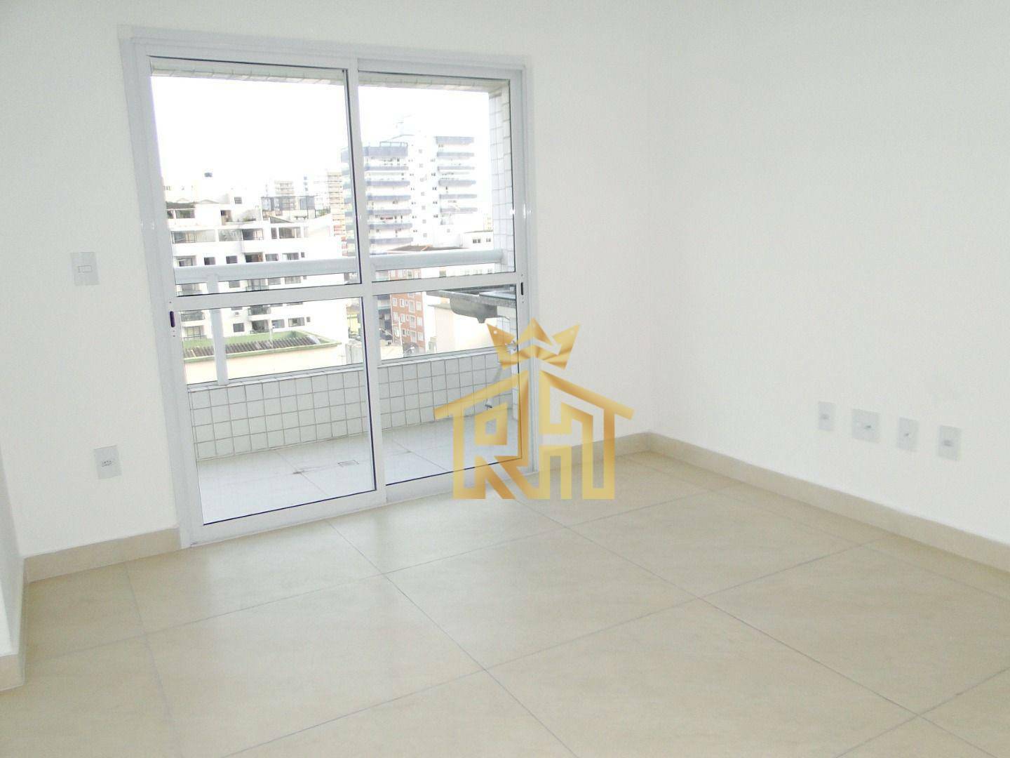 Apartamento à venda com 2 quartos, 71m² - Foto 4