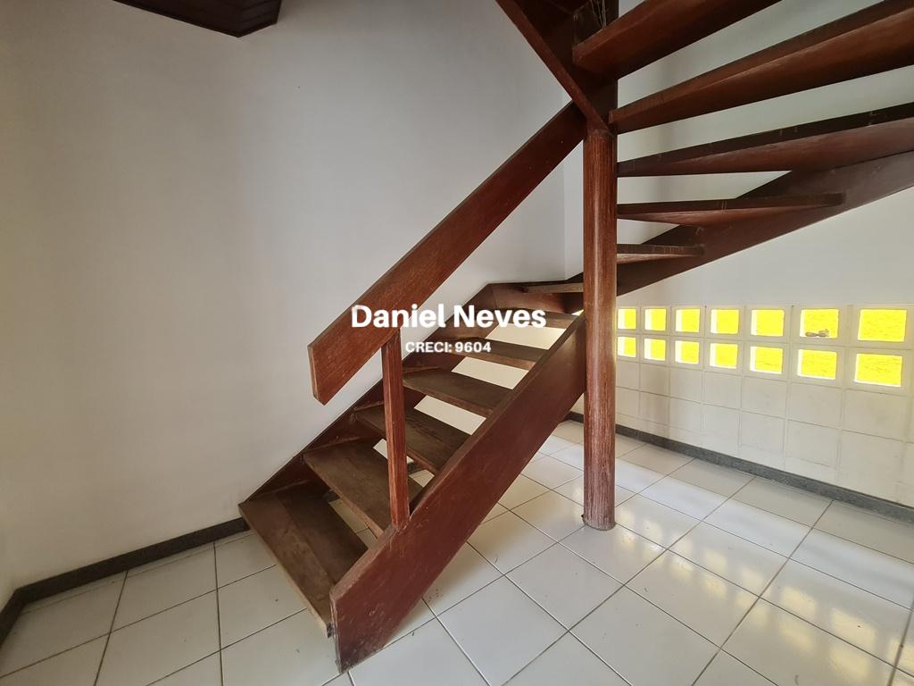 Casa à venda com 4 quartos, 334m² - Foto 14