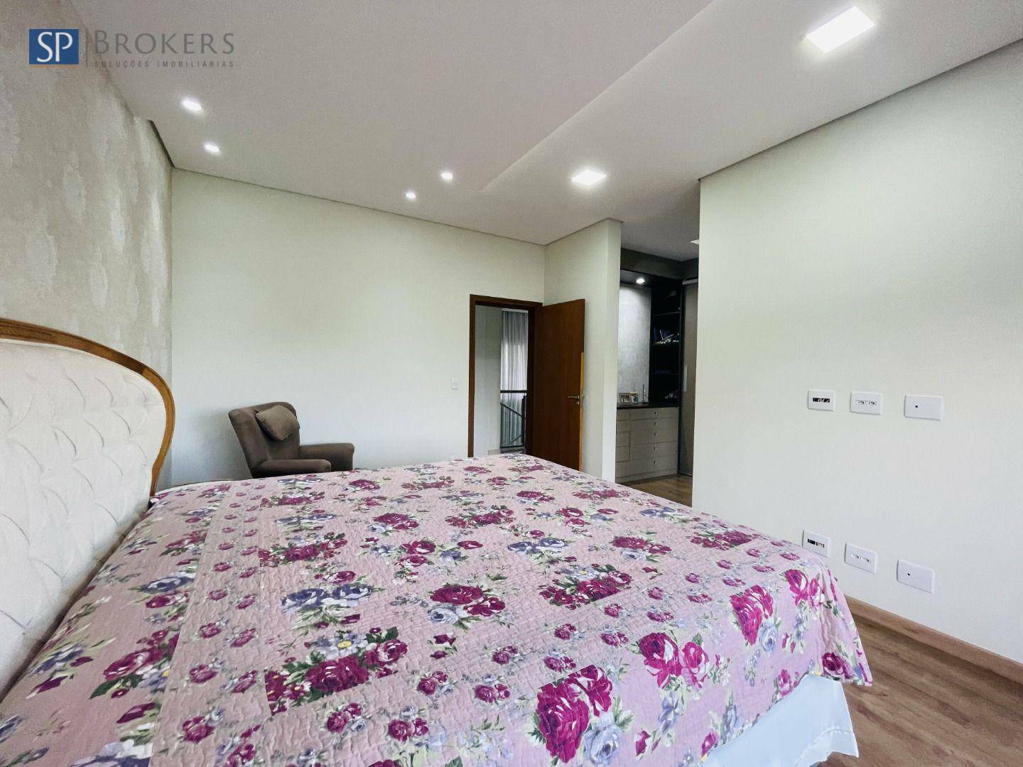 Casa de Condomínio à venda e aluguel com 4 quartos, 350m² - Foto 14