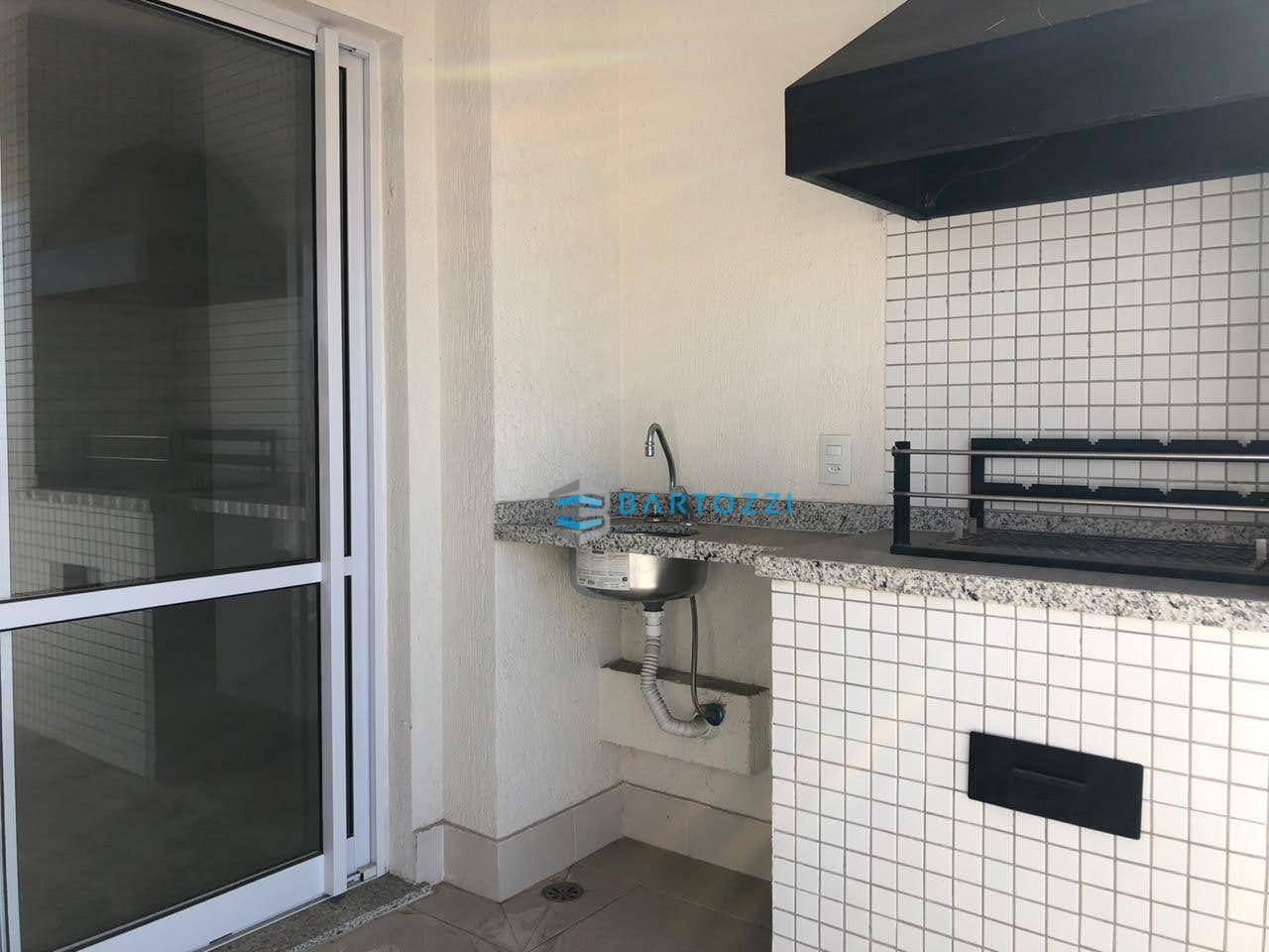 Apartamento à venda com 2 quartos, 66m² - Foto 1