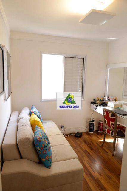 Apartamento para alugar com 3 quartos, 125m² - Foto 6