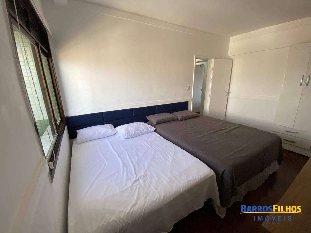 Apartamento para alugar com 3 quartos, 212m² - Foto 3