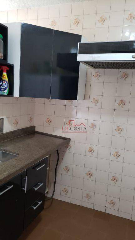 Apartamento à venda com 2 quartos, 56m² - Foto 12