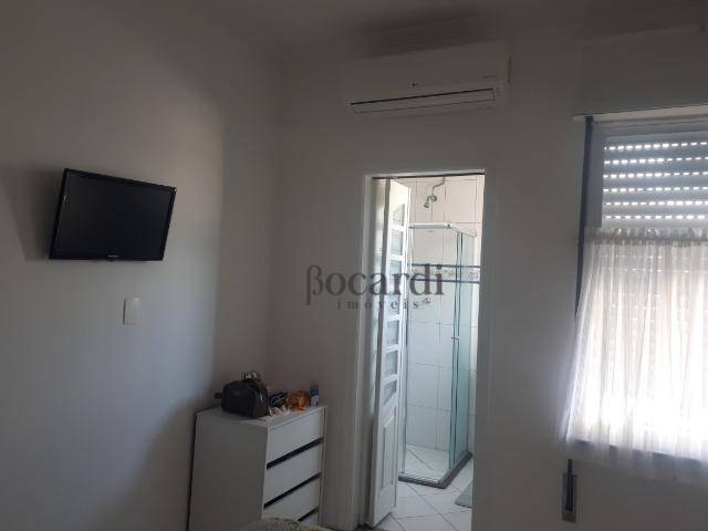 Apartamento à venda com 2 quartos, 70m² - Foto 5