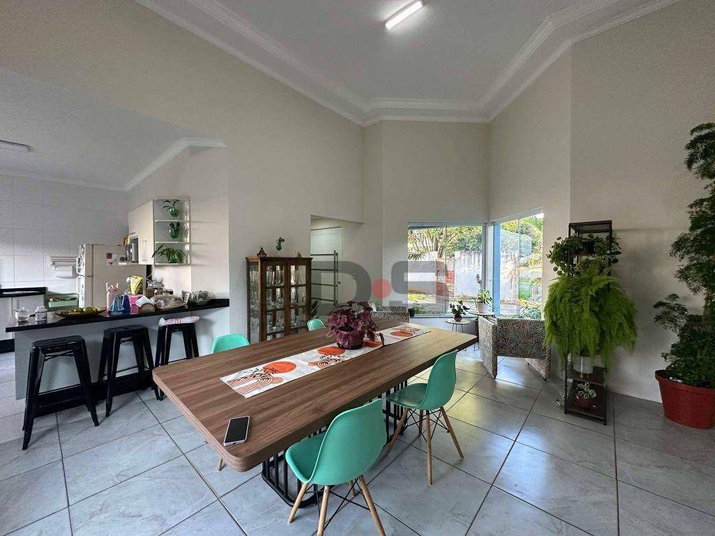 Chácara à venda com 5 quartos, 1000M2 - Foto 2