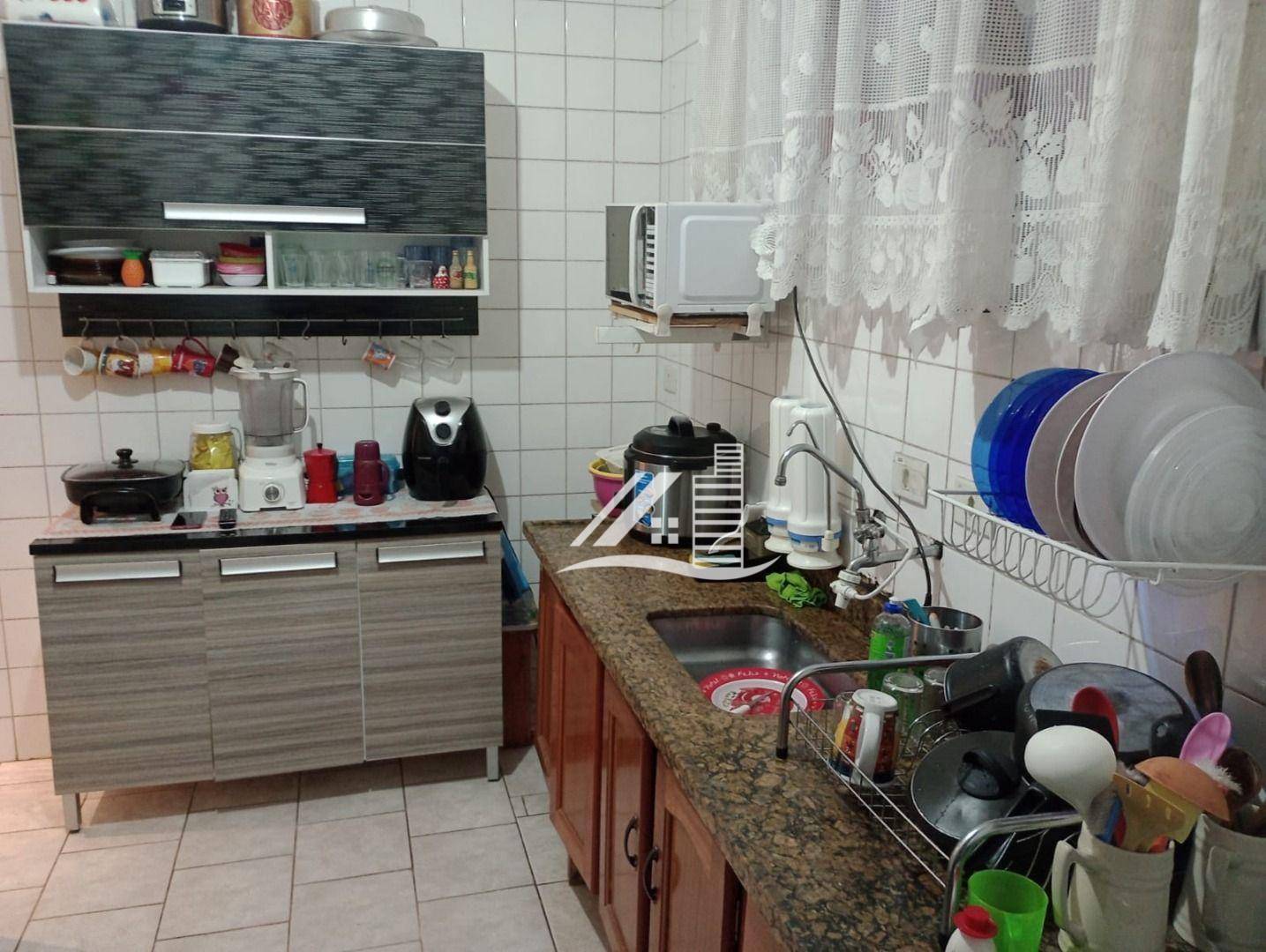 Apartamento à venda com 2 quartos, 66m² - Foto 11