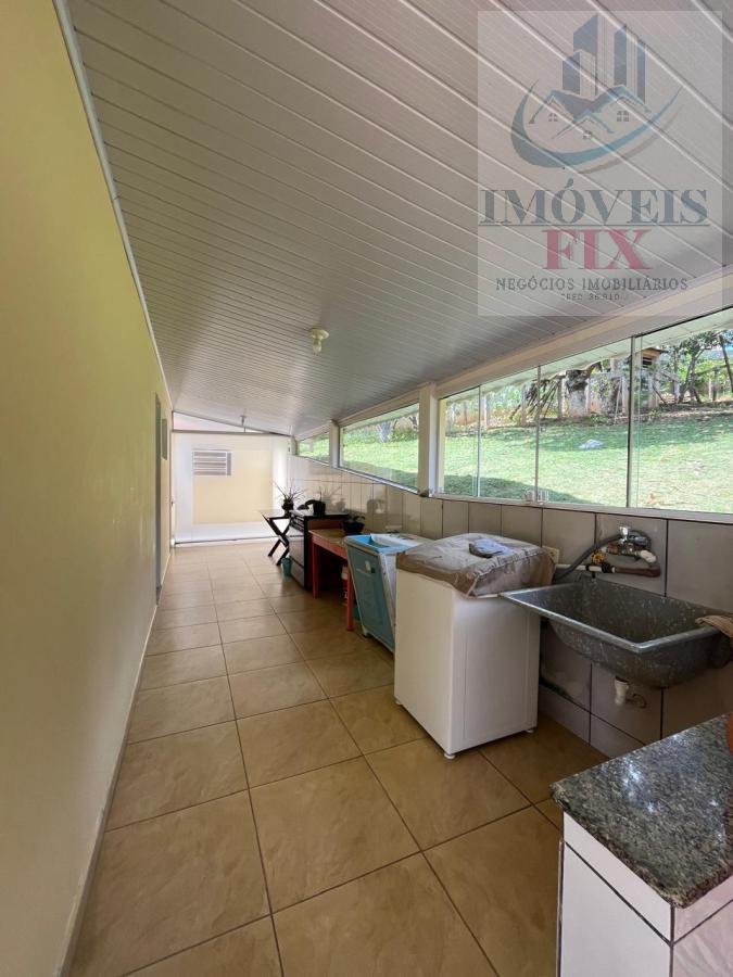 Chácara à venda com 2 quartos, 221m² - Foto 30