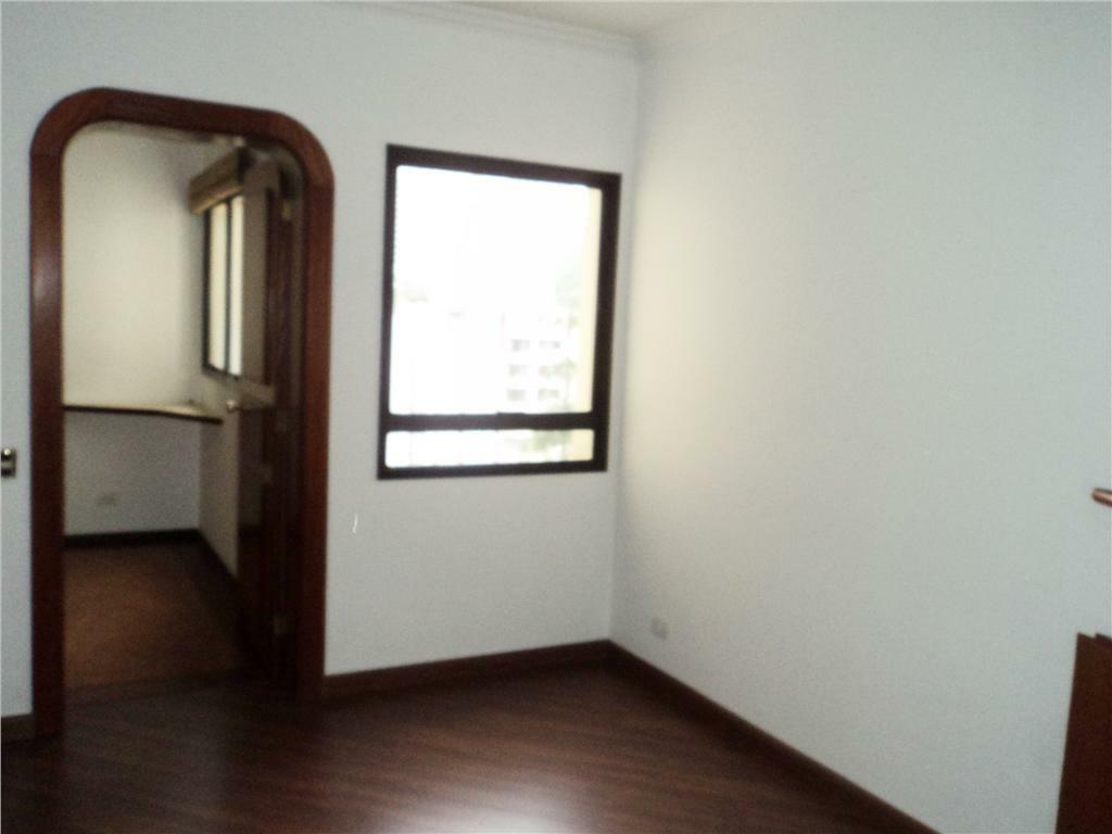 Apartamento à venda com 4 quartos, 226m² - Foto 10