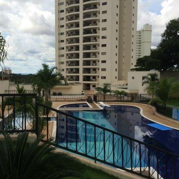 Apartamento à venda com 3 quartos, 124m² - Foto 2