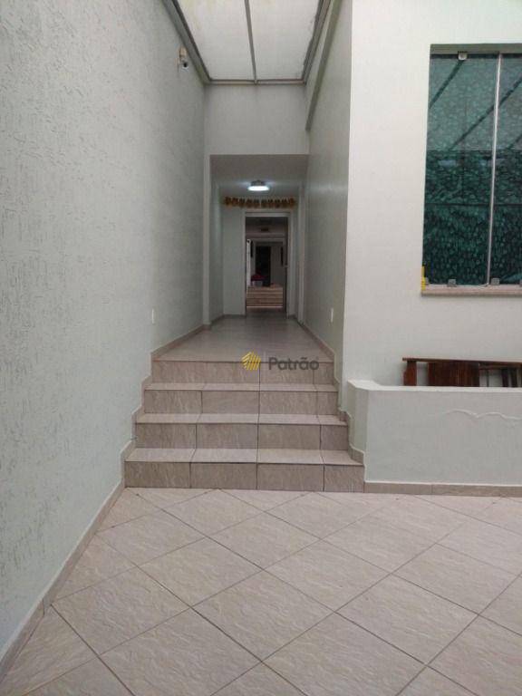 Sobrado à venda com 3 quartos, 318m² - Foto 25