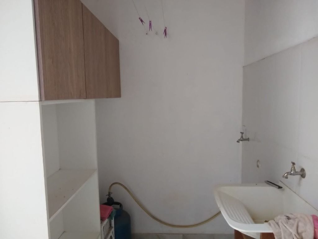 Casa de Condomínio à venda e aluguel com 3 quartos, 150m² - Foto 22