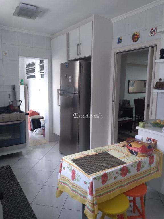 Apartamento à venda com 3 quartos, 140m² - Foto 10