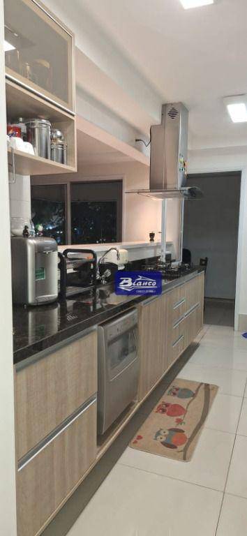 Apartamento à venda com 2 quartos, 110m² - Foto 24