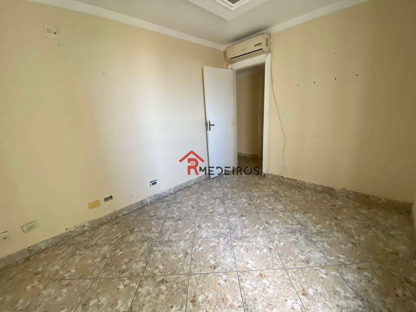 Apartamento à venda com 3 quartos, 120m² - Foto 14