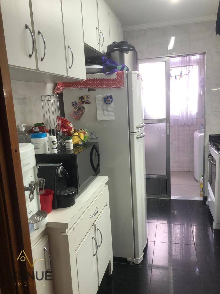 Apartamento à venda com 3 quartos, 79m² - Foto 32