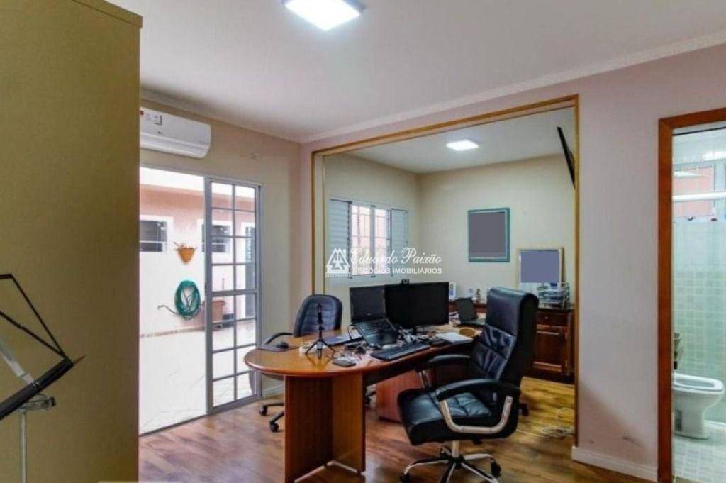 Sobrado à venda com 4 quartos, 300m² - Foto 20