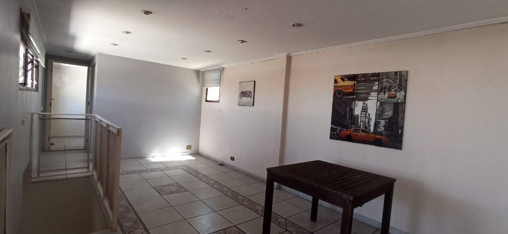 Apartamento para alugar com 3 quartos, 140m² - Foto 51