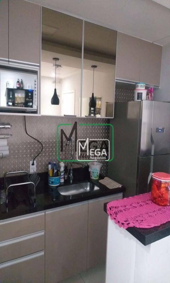 Apartamento à venda com 2 quartos, 55m² - Foto 17