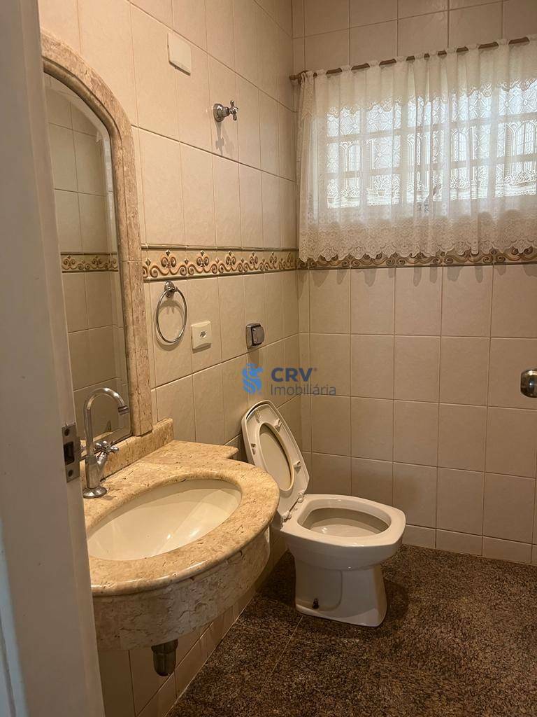 Casa à venda com 3 quartos, 300m² - Foto 7