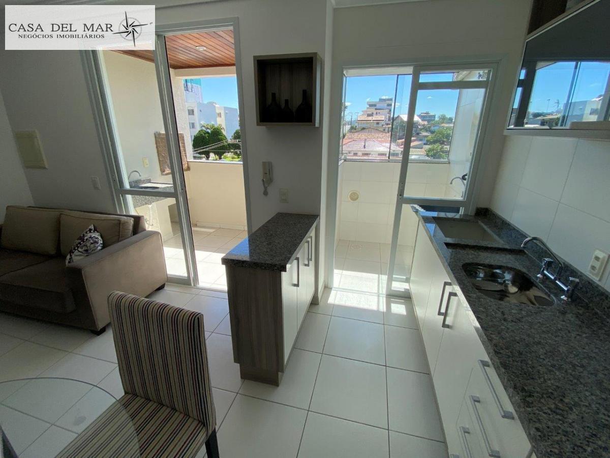 Apartamento à venda com 2 quartos, 63m² - Foto 4