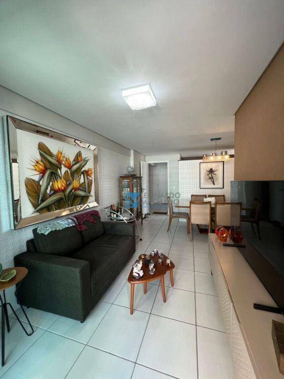 Apartamento à venda com 3 quartos, 65m² - Foto 4